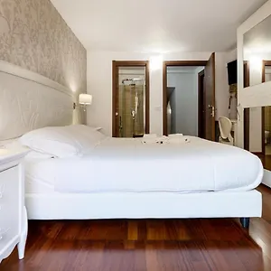 Porta Nazionale Dependance Bed & Breakfast Noto
