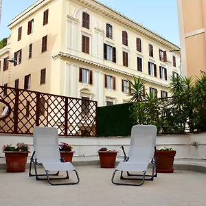 Cultroma Roof Garden Bed & Breakfast Roma